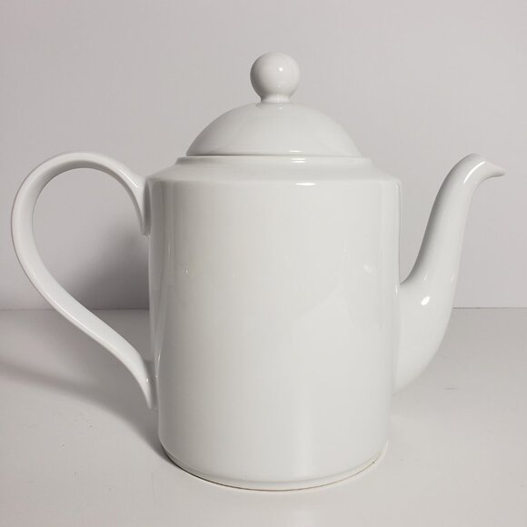Saks Fifth Avenue Elise Primavera Holiday Contemporary Tea Coffee Pot Christmas - Picture 2 of 7